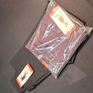 2 pairs Matty M wear wherever leggings